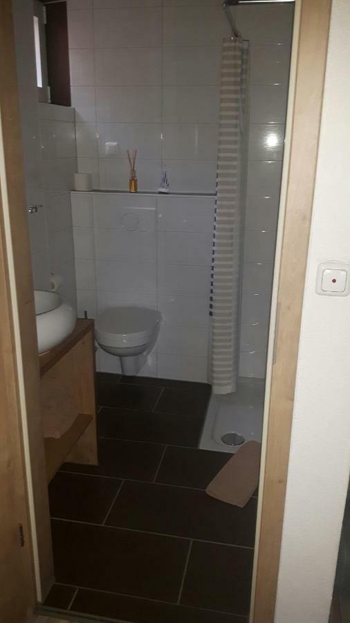 Gaestehaus Engelhard Pension Karbach  Экстерьер фото
