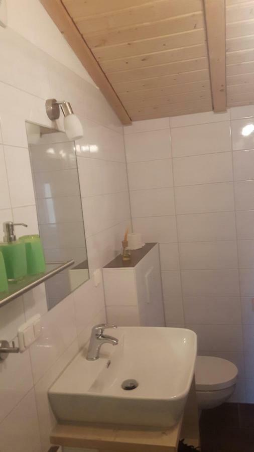 Gaestehaus Engelhard Pension Karbach  Экстерьер фото