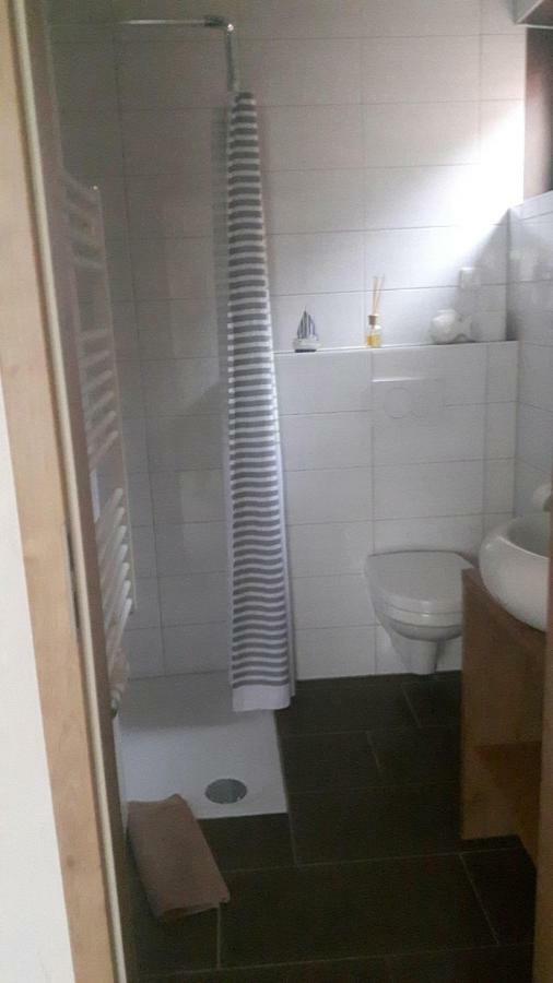 Gaestehaus Engelhard Pension Karbach  Экстерьер фото